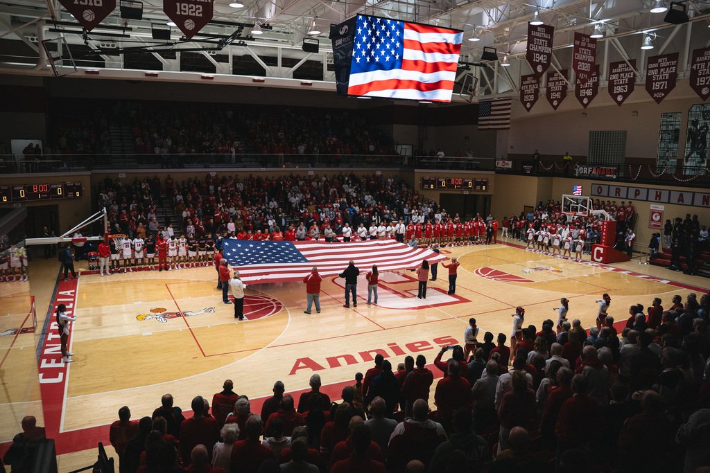 Chuck Lane tweet media