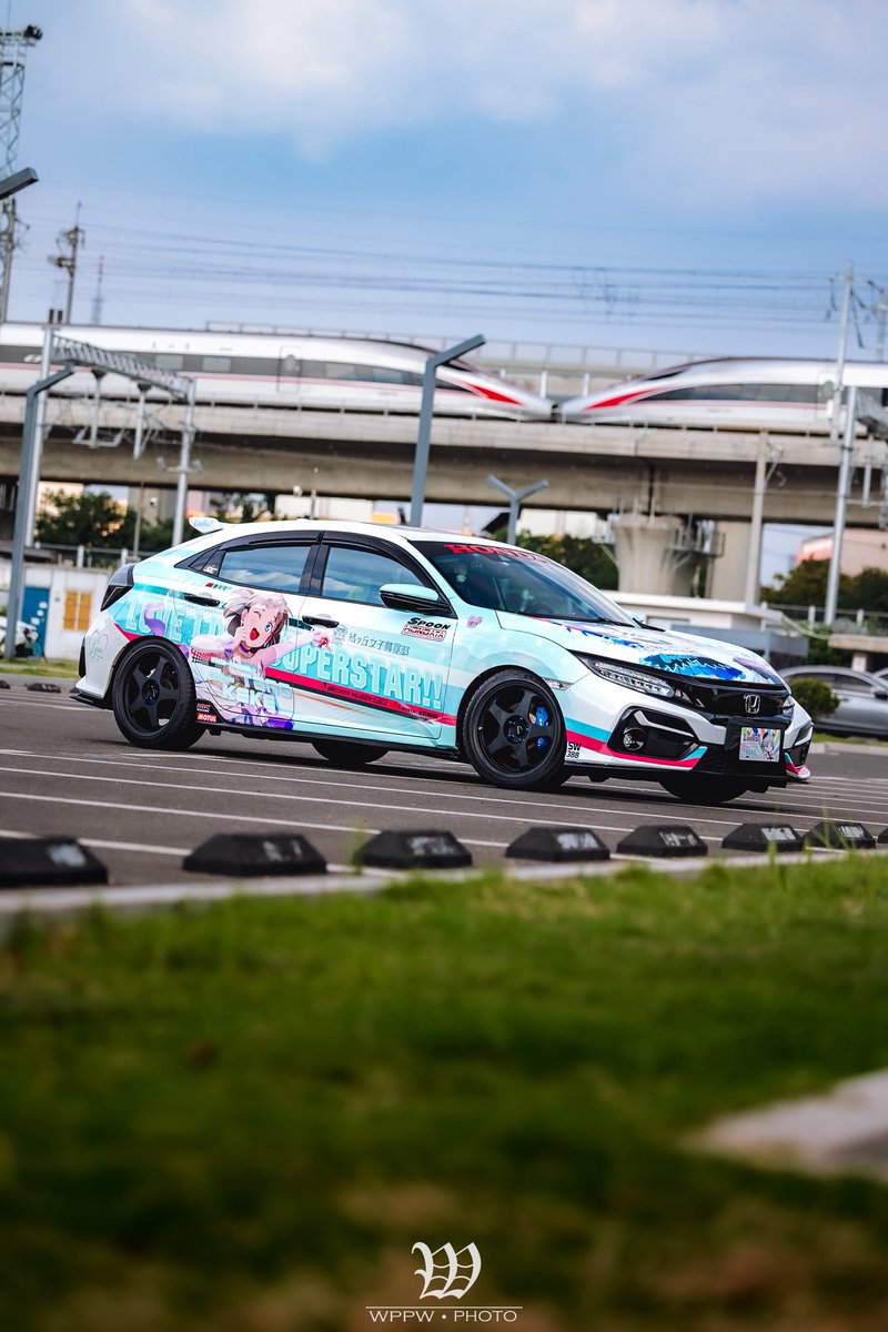 wppw_787's tweet photo. 2025双痛车达成！🥰
#痛車 #ラブライブ https://t.co/oVXZfDeV9H