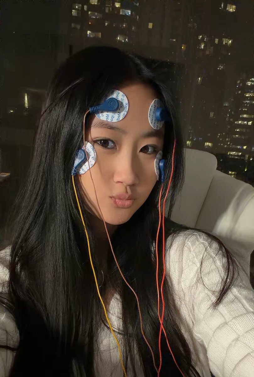 Christy Lam tweet media