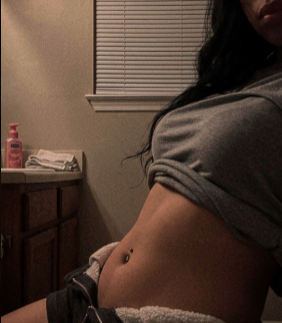 keIIeno's tweet photo. happy new years ya filthy animals https://t.co/7NKMicxrX6