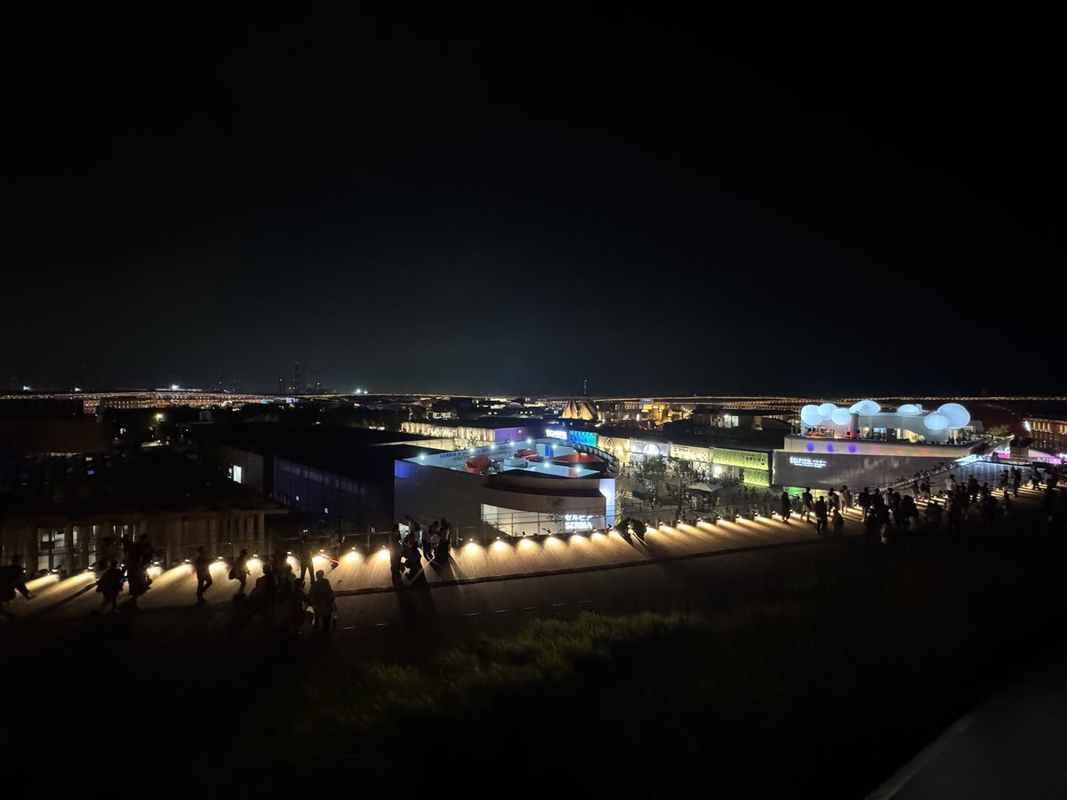 toru_525's tweet image. 2025年は長距離移動が多かったですね
エビス👉岡山
千葉👉リンク👉千葉👉大阪
色んな人に会えたし色んなこと楽しめた年
距離ガバになれた