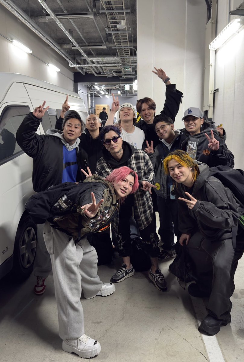 レペゼンのライブで2026年を迎える事が出来て本当に幸せでした🥰
自分がレペゼンに関われたことにも感謝ですし、個々の想いや考え方、普通じゃ経験できない事、沢山の事を学ばせて頂きました！

本当にありがとうございました😭
そしてお疲れ様でした✨
 #レペゼンフォックスが世界一