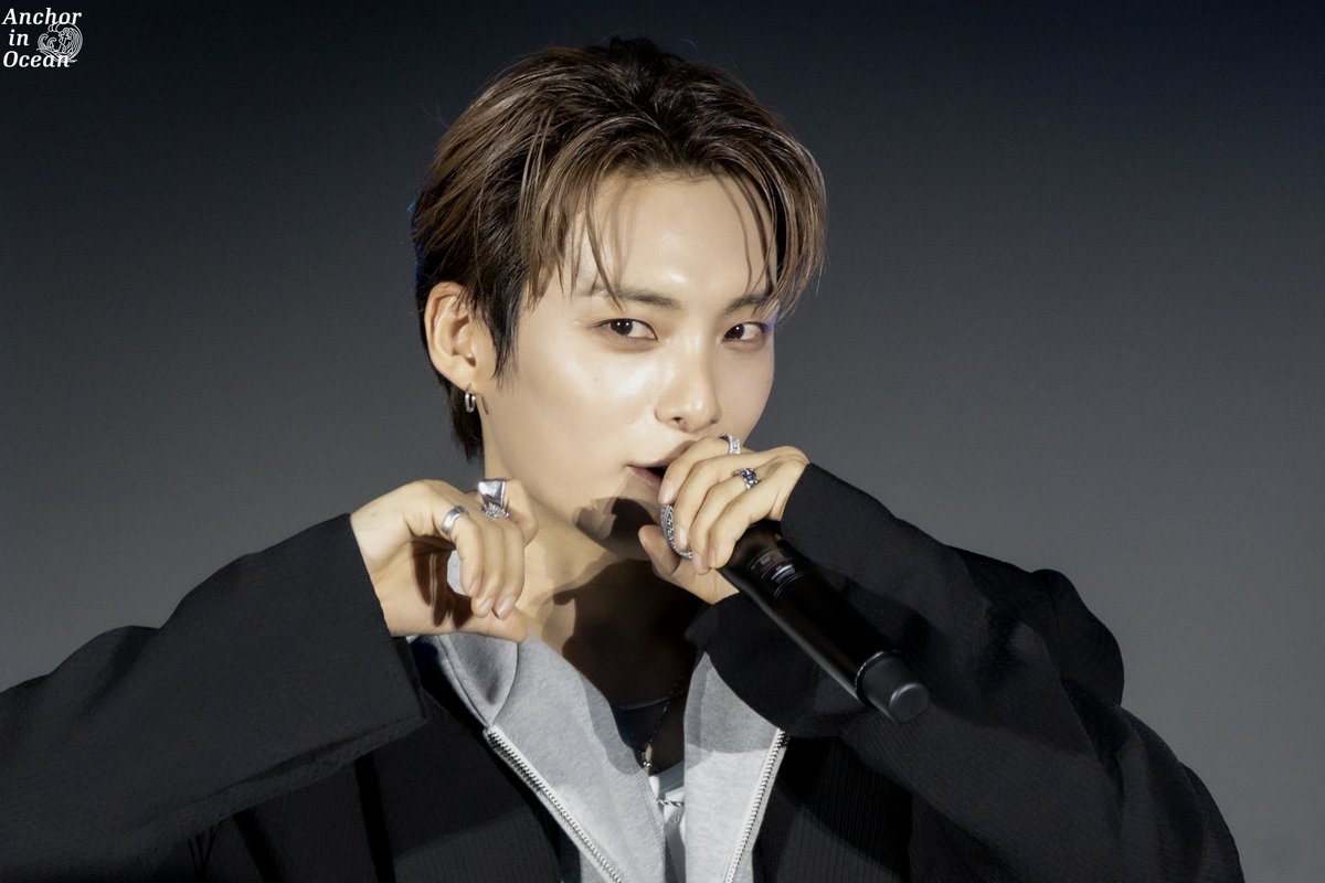 anchor__ocean's tweet photo. 260101 NEW YEAR MIDNIGHT PARTY 

같이 가준 혈육이 찍어준 🙂

#박준희 #JUNHEE #준희
@official_junhee https://t.co/TNtEZMVYho