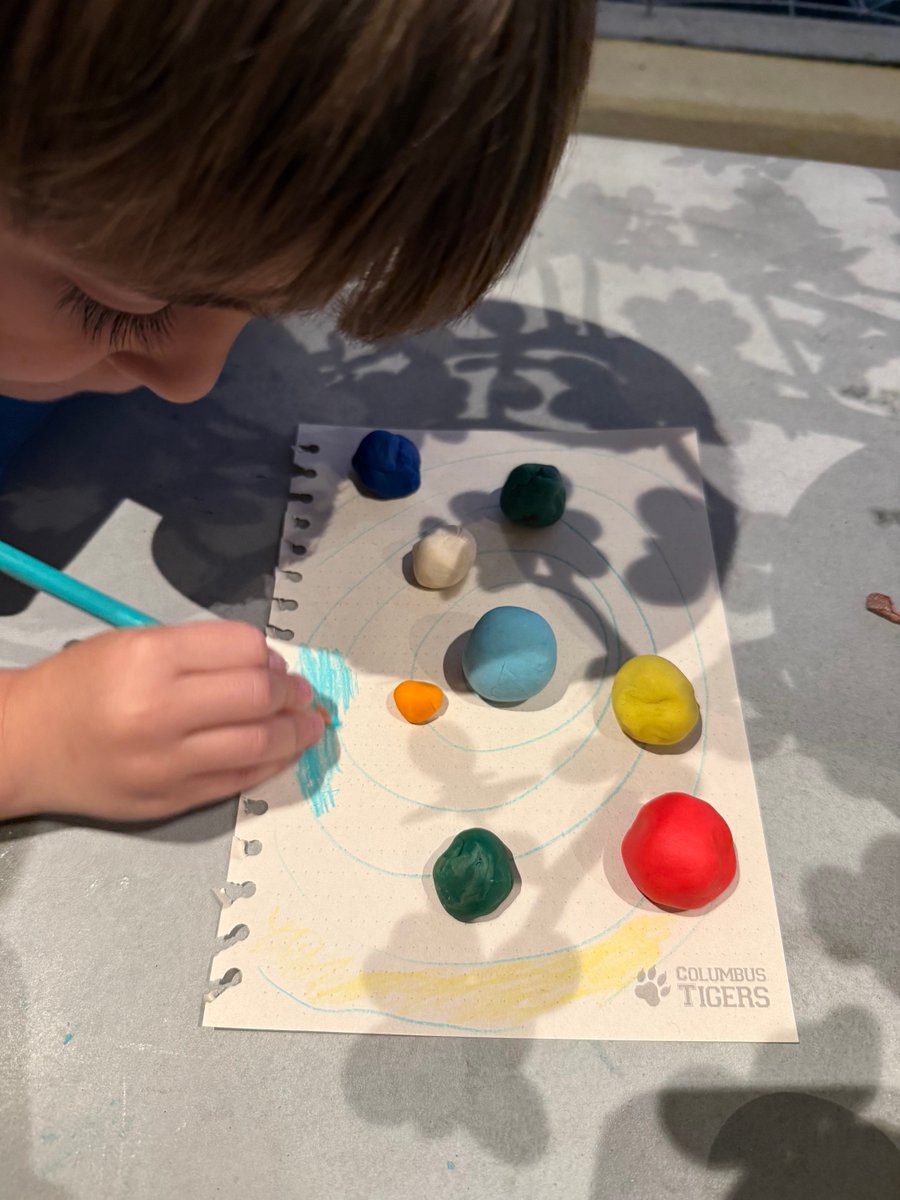 jm (@jalzatev) on Twitter photo 