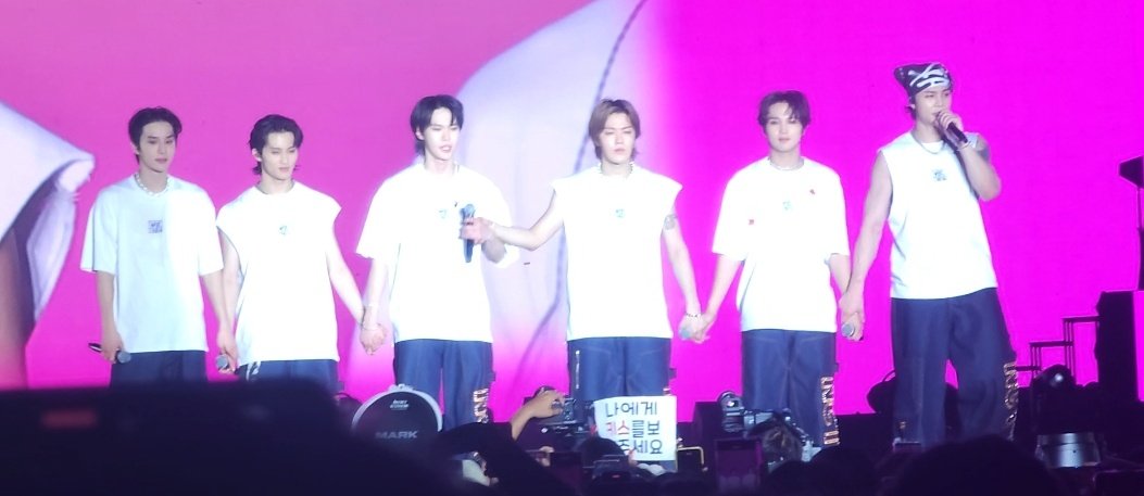 ติ่งอย่างฉันมีอิสระ🫶🤟 มีเงินเดือนไว้ไปติ่ง tweet media