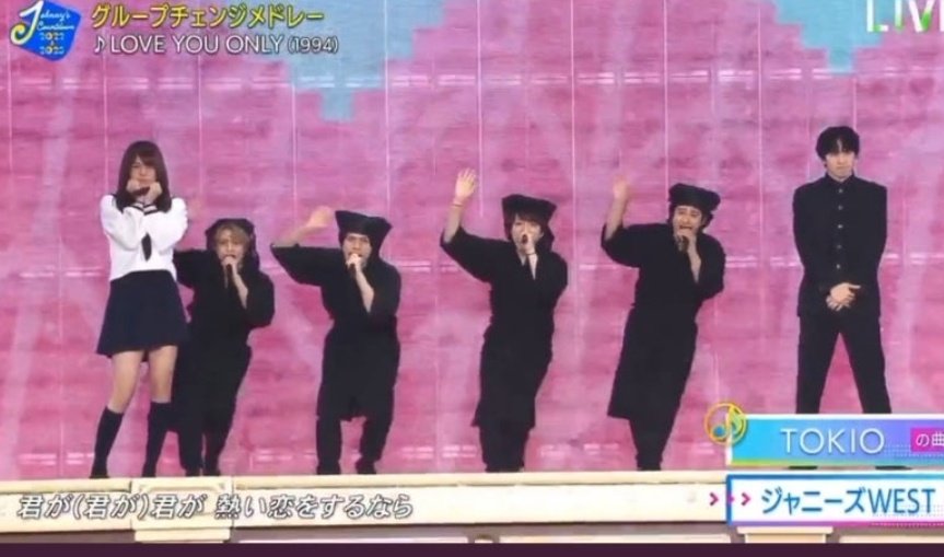 shige_w_h's tweet photo. やはりカウコンにコテコテ関西は必要だとおもった。 https://t.co/4u2Dny6y3A