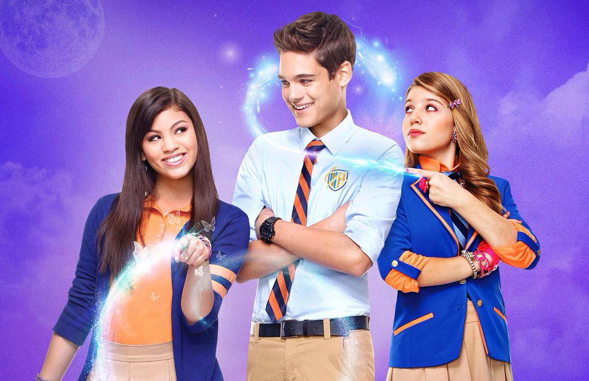 ToonHive's tweet image. 12 years ago today, ‘Every Witch Way’ premiered on Nickelodeon.