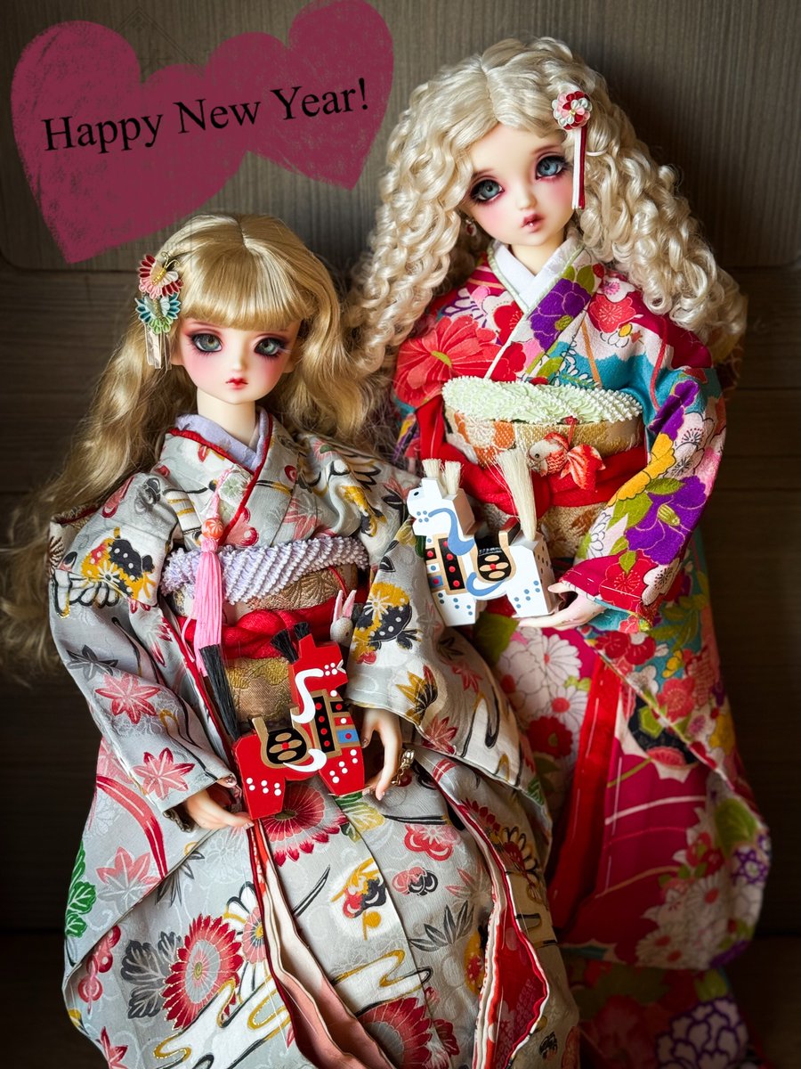 ✨🎠happy new year🐎💫
今年もどうぞよろしくお願いいたします🙏✨
去年は喪中だったので初めて碧姫に着物着せたかも☺️
#fulltammake