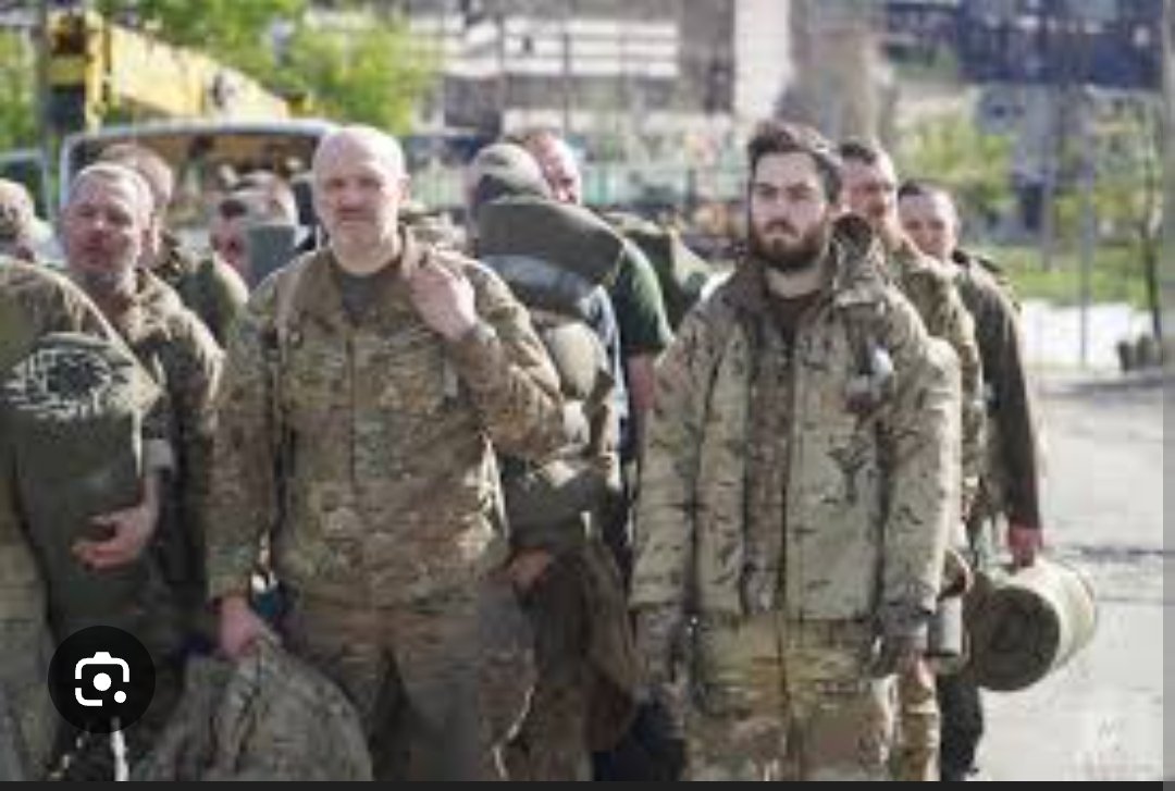 Diomed331's tweet image. Сьогодні 1318й день як бійцям азов сталі та  медикам узурпатор  Зеленський дав наказ здатися у россійский полон.