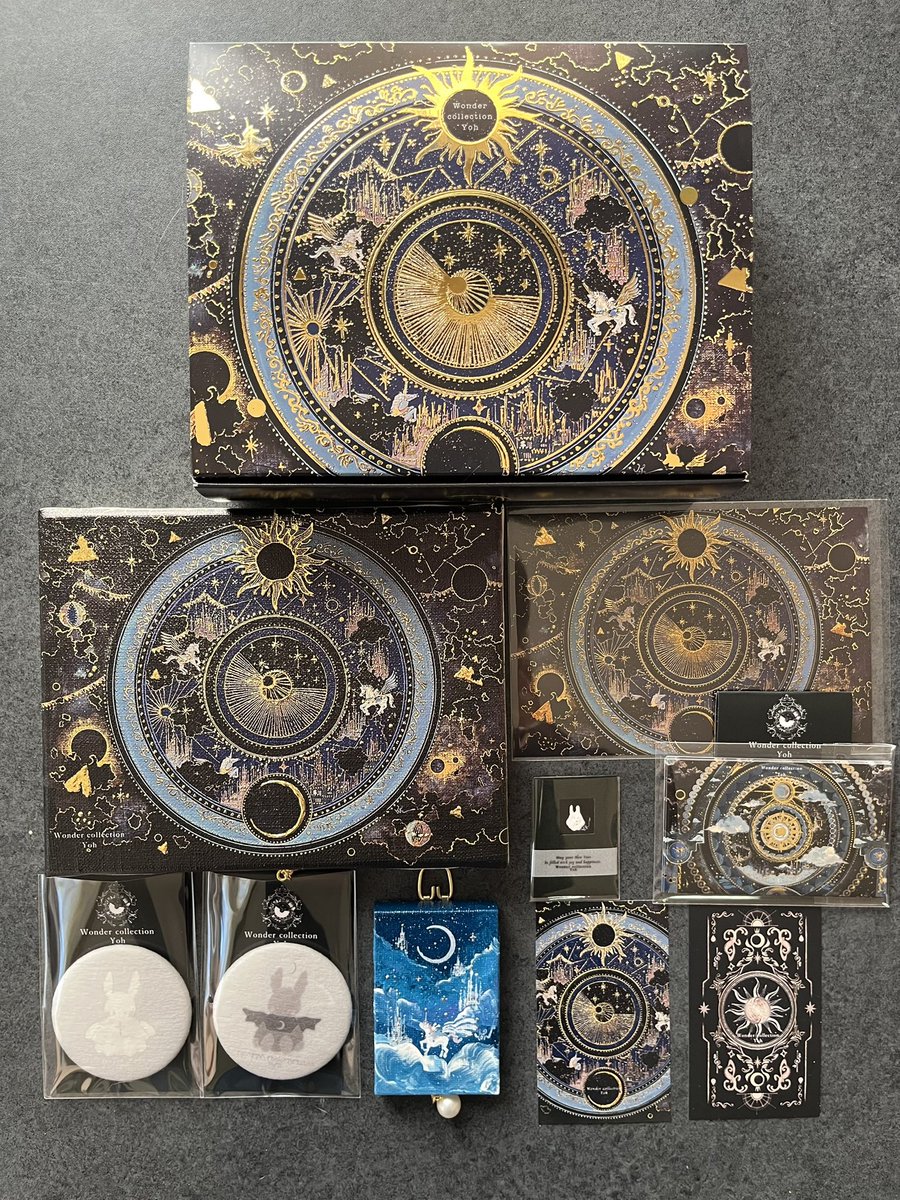 よう（<a href="/wonder_yoh/">よう /小学館NEO/2月銀座個展/4月ドバイ展示</a>）先生の『2026福BOX』が届く
元旦から配送してくださる業者さんにも感謝です🙏✨

箱の段階から煌びやかで、中身もめちゃくちゃ素敵でワクワクします✨
ユニコーンの原画は壁に、お守りはお財布へ
良い一年になること間違いなしです…！