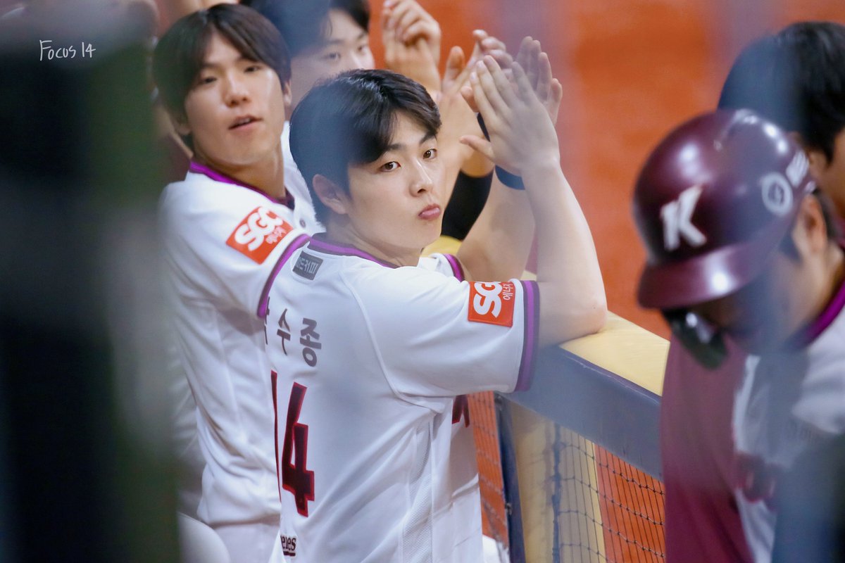 _focus14's tweet photo. 2026년 새해 복 많이 받으세요 ꒰ ¨̮ ꒱⸝♡
#박수종 #키움히어로즈
#Focus_14 https://t.co/FL9Np8OW4A
