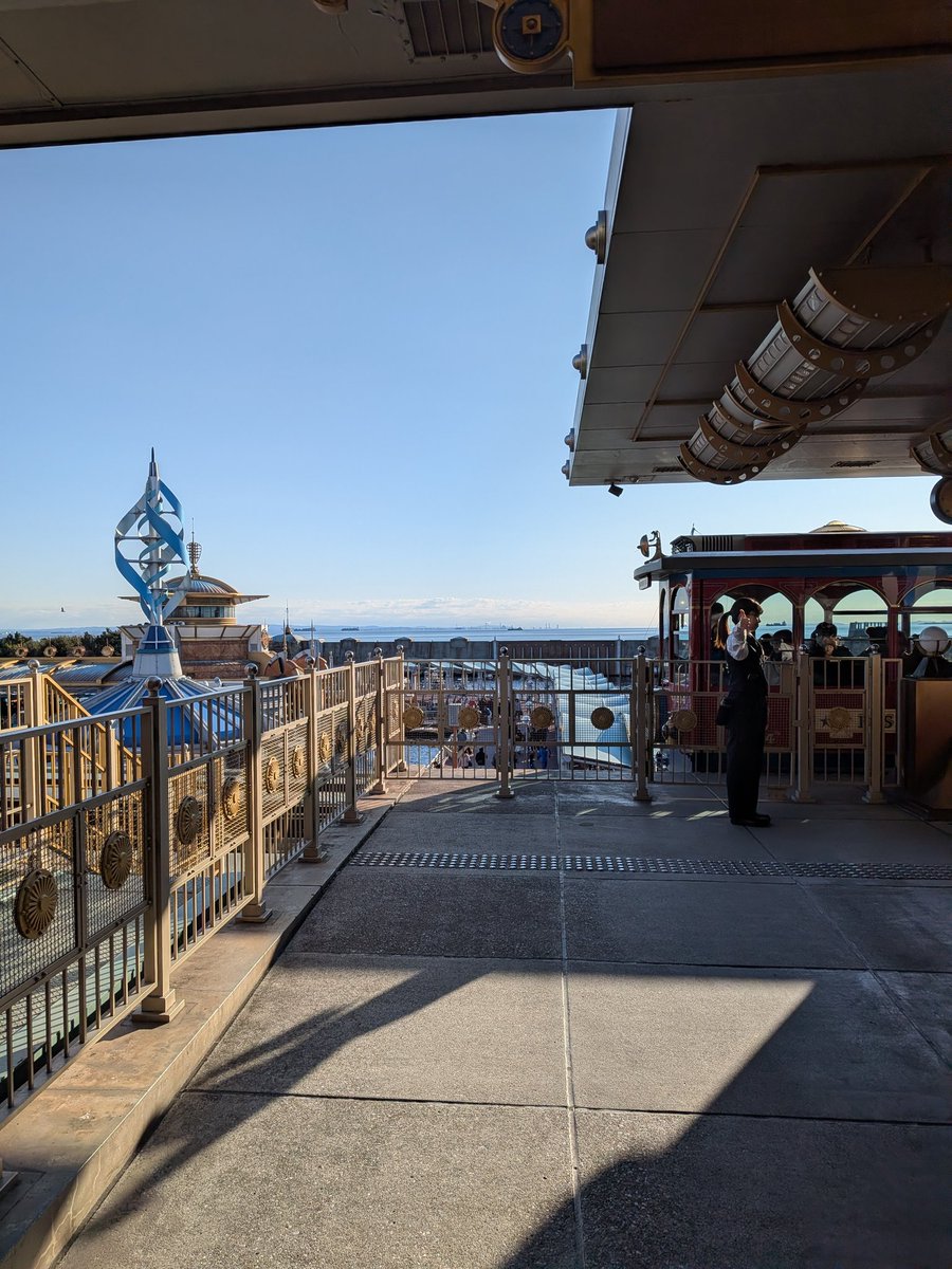 One wayって聞くとOne way out!って続けたくなるよね