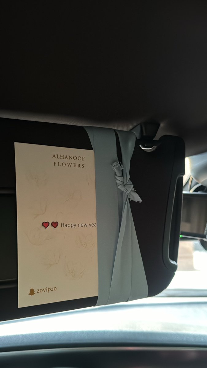 77Ld_'s tweet image. أشيلك بقلبي — عامٍ ورا عام ❤️