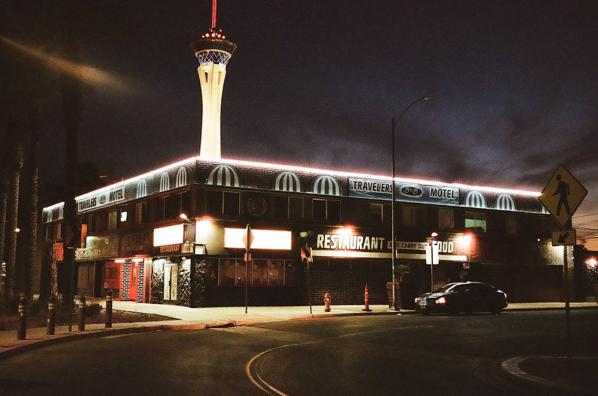 marvinj_lee's tweet image. Las Vegas on 35mm film 
Comment below your fav 1-4