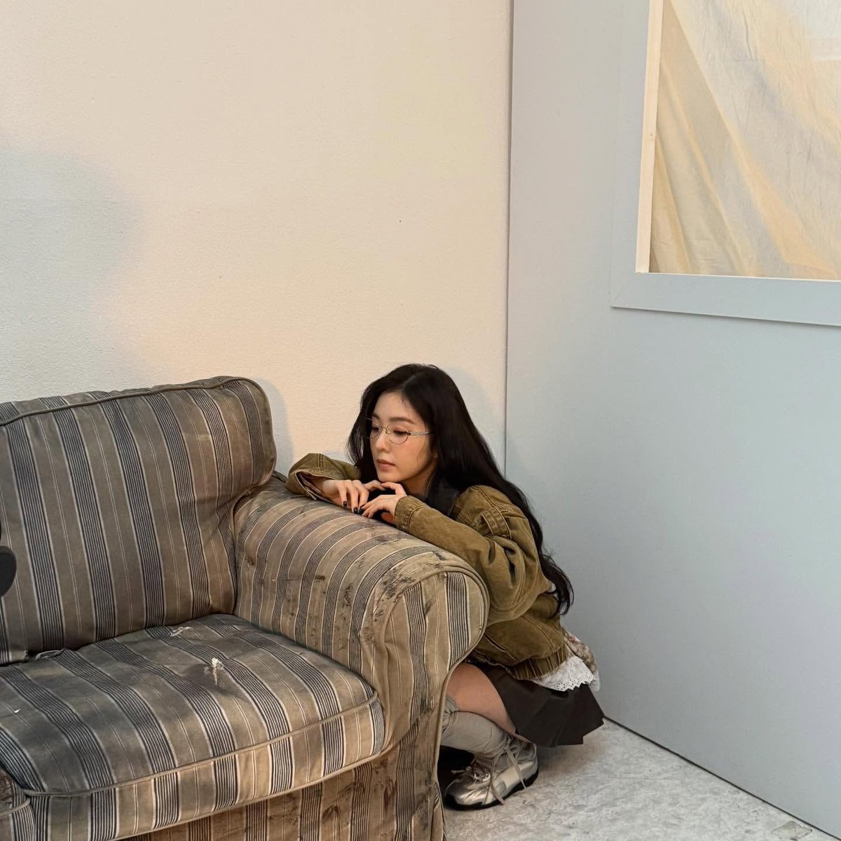 3___2__9's tweet image. 260101 스타일리스트님 인스타 #아이린