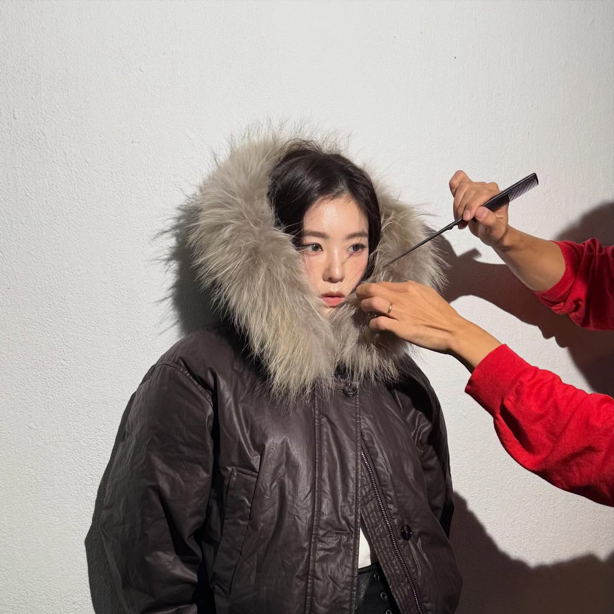 3___2__9's tweet image. 260101 스타일리스트님 인스타 #아이린