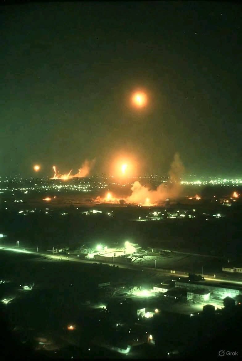 vdmempire's tweet image. 🚨BREAKING NEW

While Gumi is busy trying to buy time for his northern warriors ( jihad terrorist ) USA/FG has taken the war to his door step in kaduna State in Nigeria. 

"Massive U.S. Airstrikes allegedly On Terrorists' Hideouts In Kaduna Currently Going On, Gumi’s House…