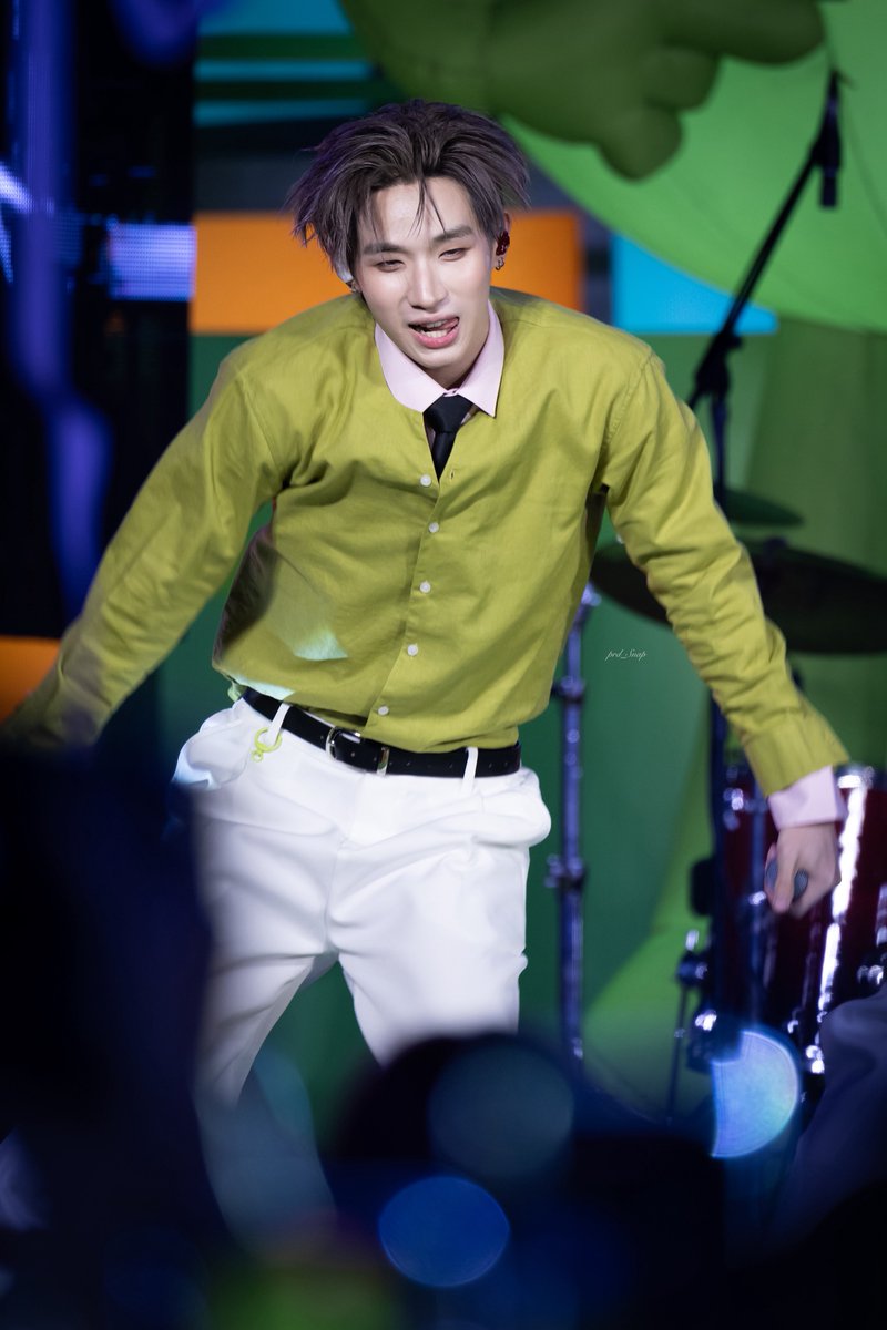 prd_Snap's tweet image. 260101 |

ซามอยด์ตุวขาวๆเลยนี่นา น่ารักมาก 💖

&amp;lt; @hongshihoshi03 &amp;gt;

LYKN COUNTDOWN AT SIAM

#LYKN
#hongshihoshi 
#AISSIAMxLYKN
#SIAMSQUARESTREETOFDREAMZ2026