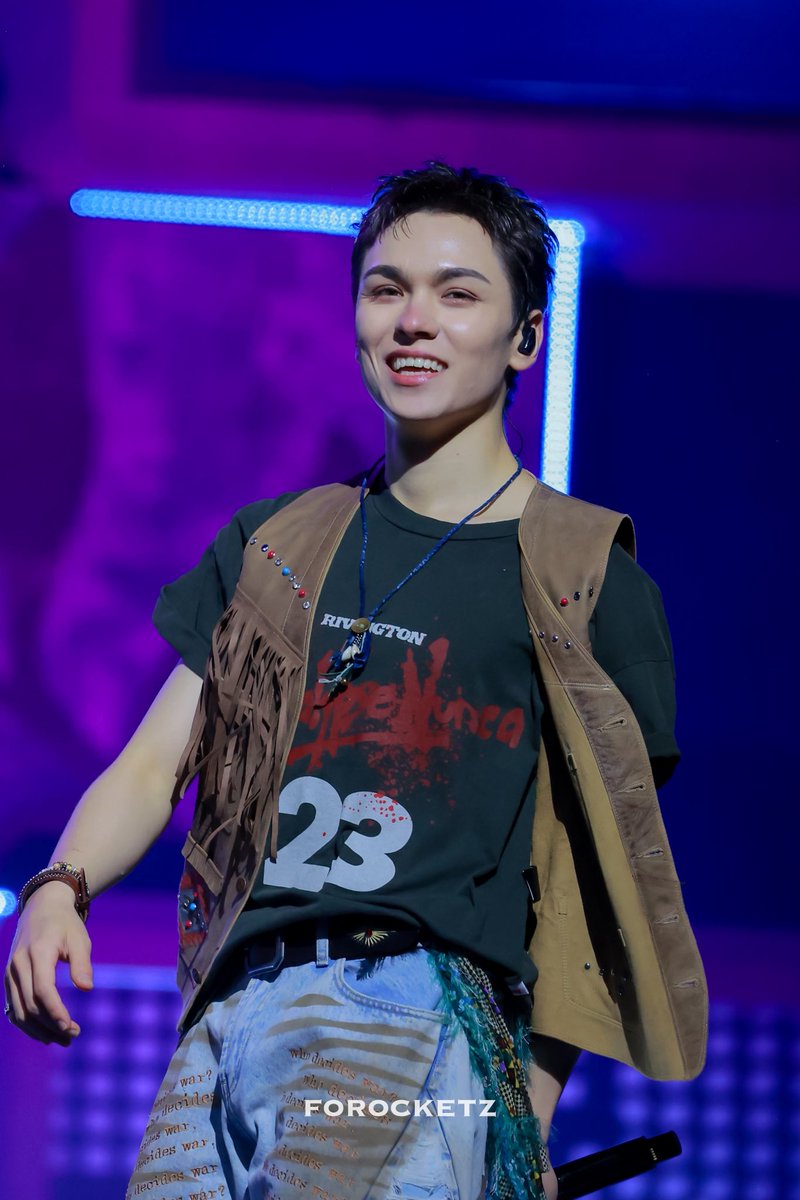 𝐟𝐨𝐑𝐨𝐜𝐤𝐞𝐭𝐳 tweet media