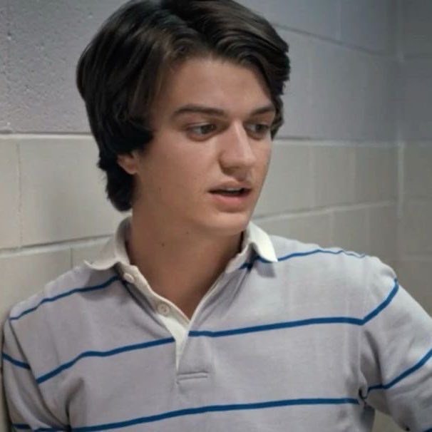 Night_Daisie's tweet image. Look at how much he’s grown up, I miss him already