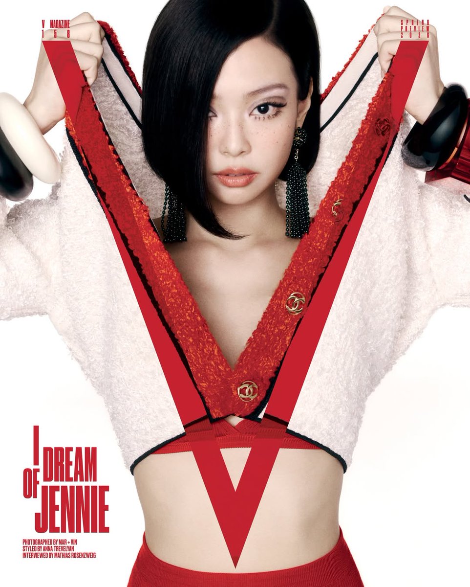 cafewindows's tweet photo. jennie on the cover of V magazine V158 photographed by mar+vin https://t.co/HDmPXmXVaT