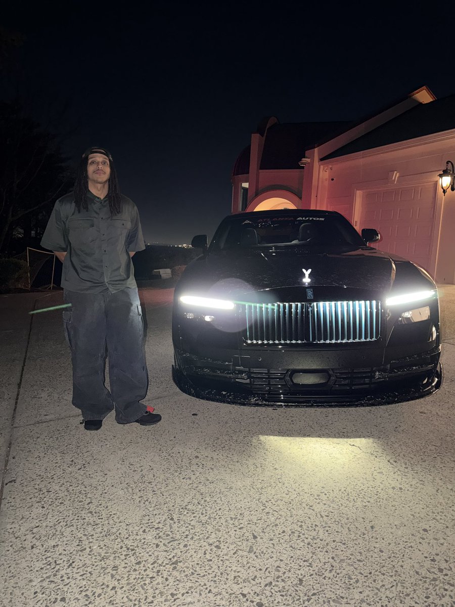 CallMeAgent00's tweet image. MY NEW MANSORY ROLLS ROYCE SPECTRE 🥹