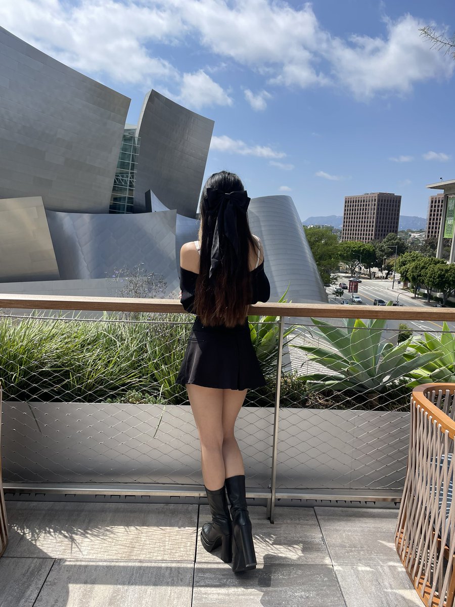 goddessdr3amm's tweet image. happy new years