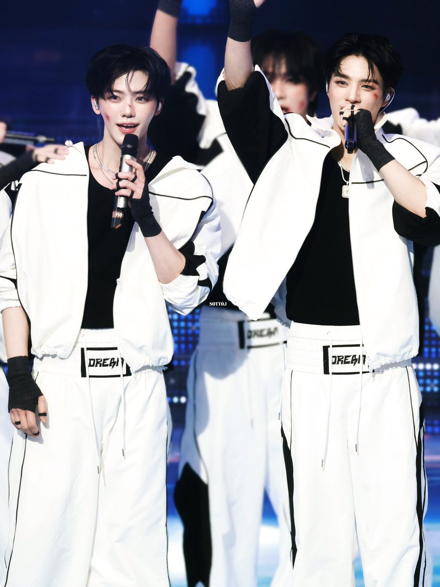 SOTTOJ20130603's tweet image. 251231 MBC가요대제전
#NCTDREAM #JAEMIN  #재민 #제노 #JENO