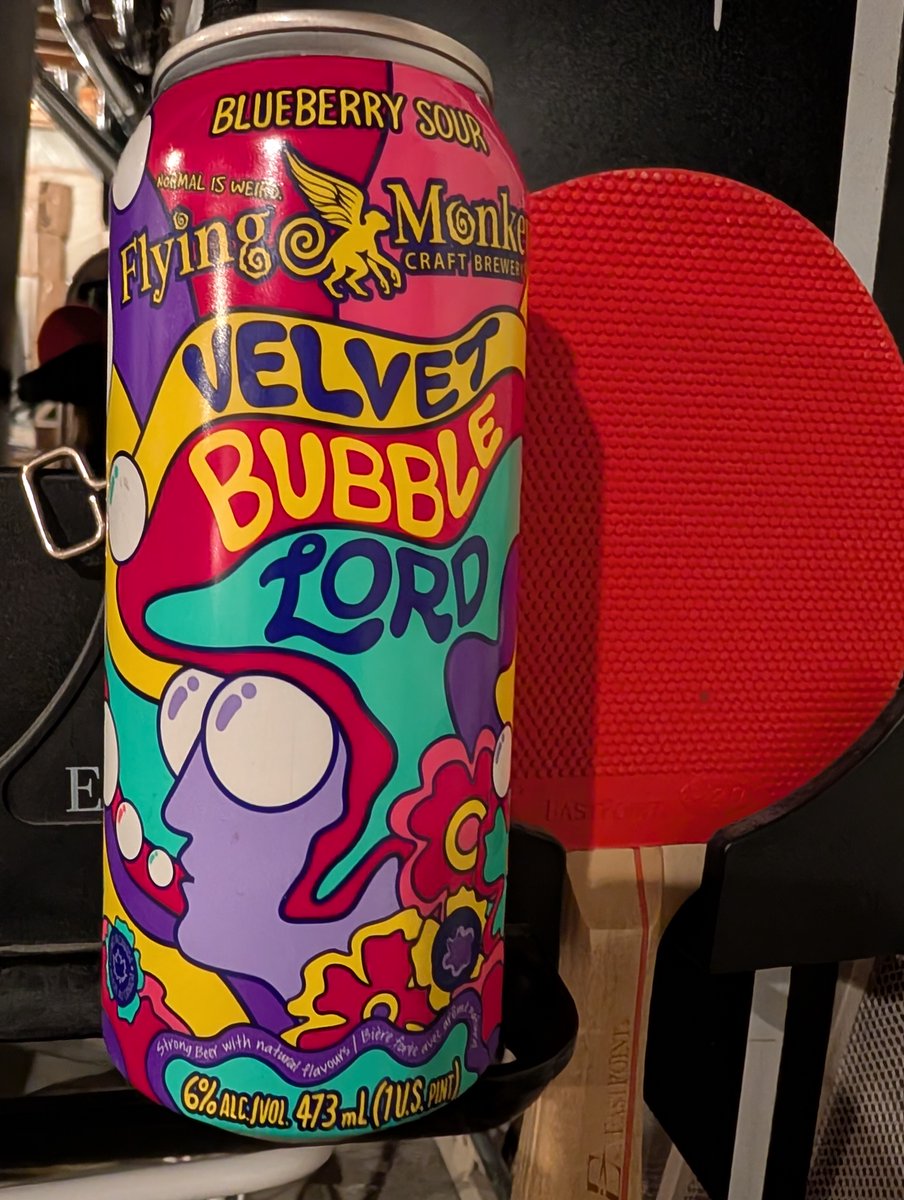 Not sure what a velvet bubble lord is, but this Flying Monkeys Brewing sour is quite good. Sweet and sour with heavy blueberry notes, Smooth. I'd have another of these #craftbeer