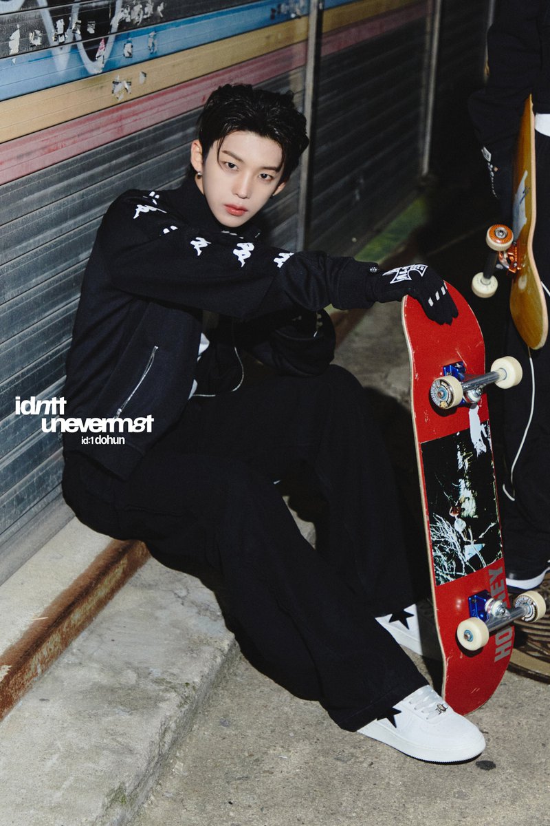idntt_cosmo's tweet image. idntt &amp;lt;yesweare&amp;gt;
Concept Photo Street Boy A ver.

id1 kimdohun

2026.01.05 6PM KST

#idntt #아이덴티티 #アイデンティティ
#unevermet
#김도훈 #kimdohun