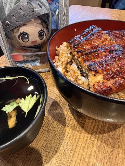 「うな」と「ちな」… 似てると思いません?