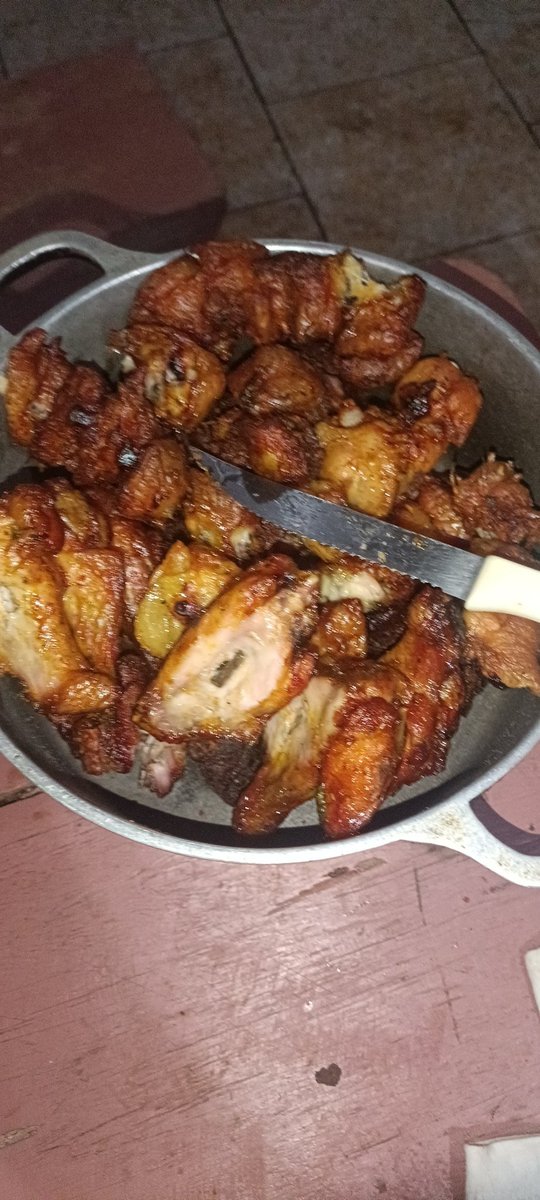 laisa_rambo's tweet photo. Churras das 3:30 da matina https://t.co/sXeV5SdqgT