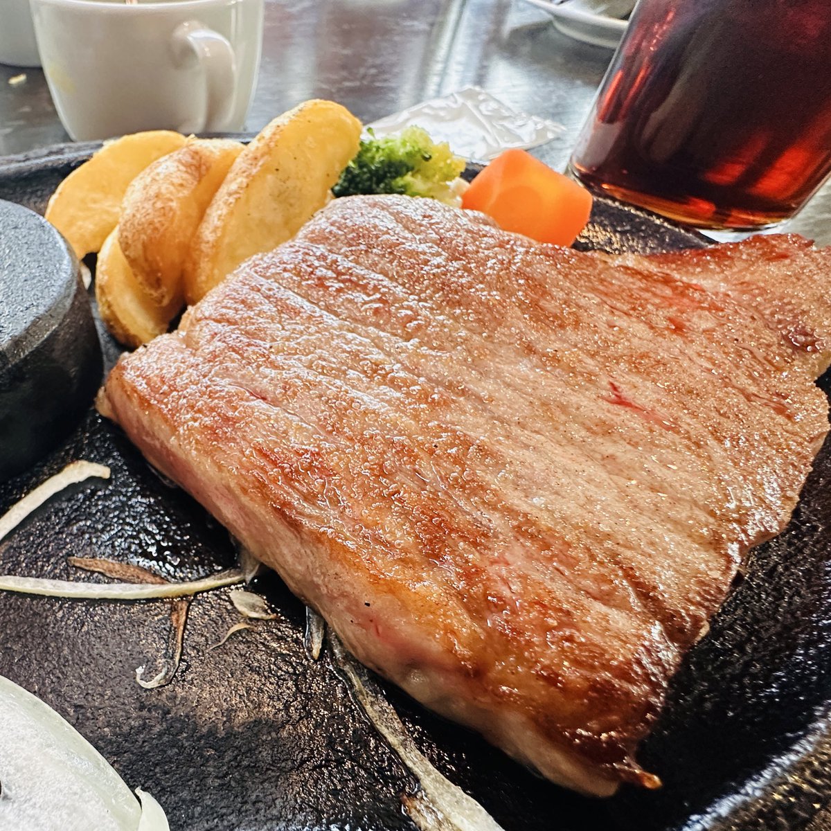 もっと硬い肉の方が食べ応えがあると心無いことを思う