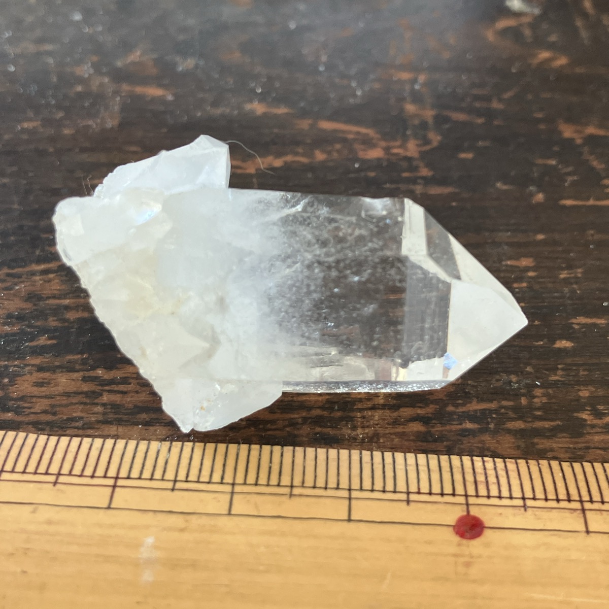 透明度100%の水晶です【350グラム】特大です！ 透明度100%の水晶です【350グラム】特大です！ 透明度100%の水晶です