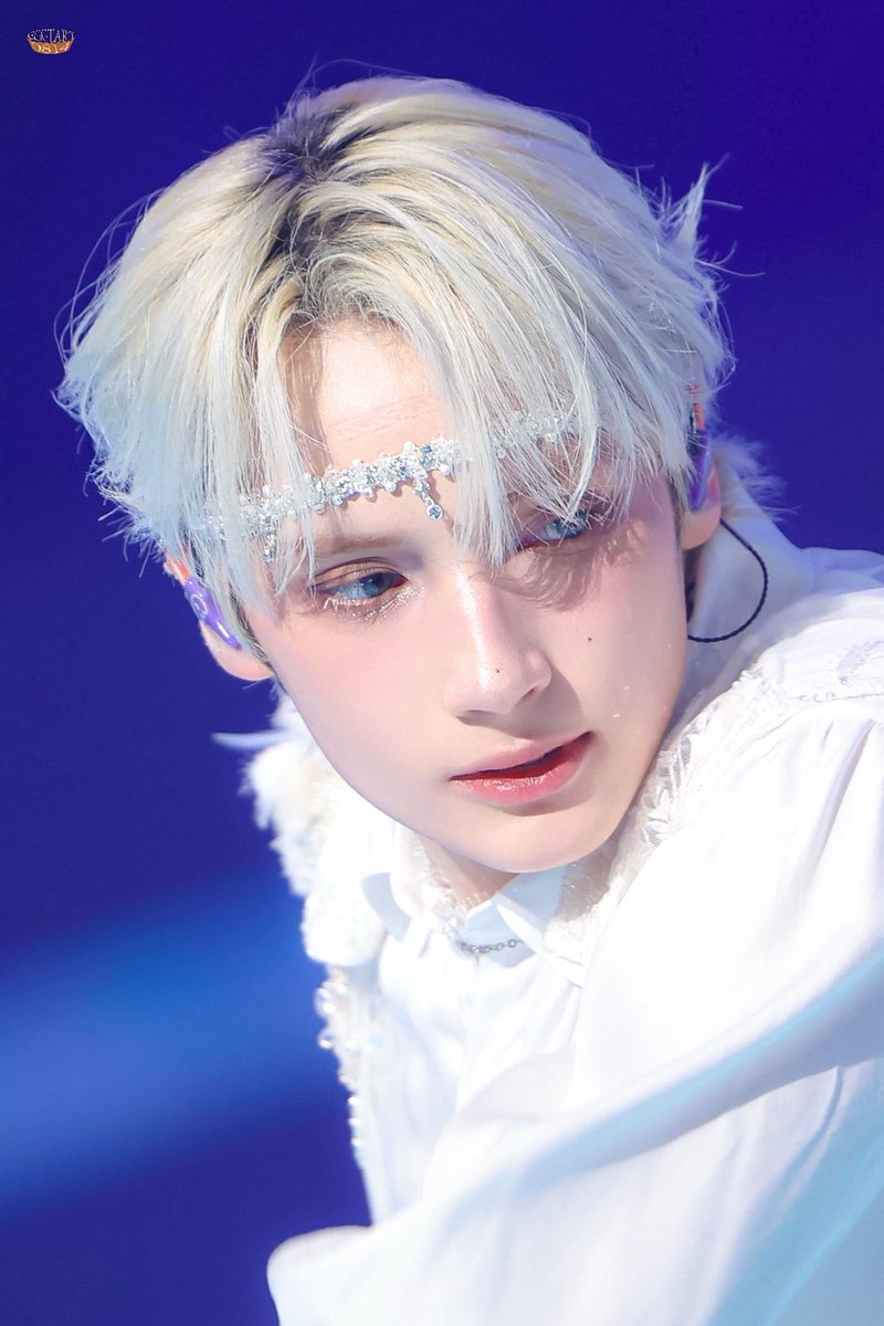 260101

2026년도 잘 부탁행🪽

#휴닝카이  #HUENINGKAI  #ヒュニンカイ
#투모로우바이투게더  #TXT 
#TOMORROW_X_TOGETHER