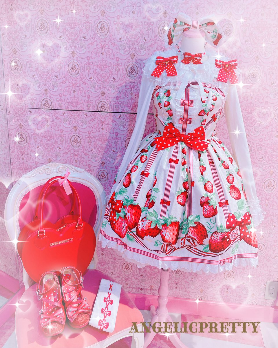 Angelic Pretty 摘みたていちごジャンパースカート Angelic Pretty 摘みたていちごジャンパースカート ✨Angelic Pretty