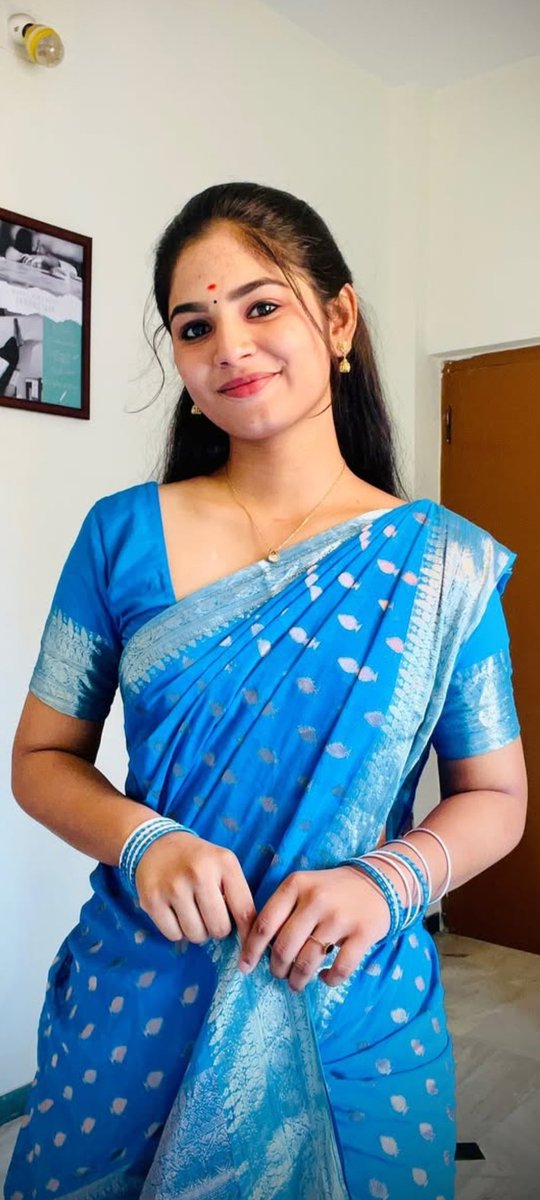 #Dhanusha #RKDhanusha 

#happynewyear #happynewyear2026 #samantha #sreeleela #rashmika #meenakshichaudhary #rukminivasanth #malavikamohanan #kalyanipriyadarshan #krithishetty #bhagyashriborse #nidhhiagerwal #priyankamohan #poojahegde #mamithabaiju #vijay #jananayagan #riddhikumar