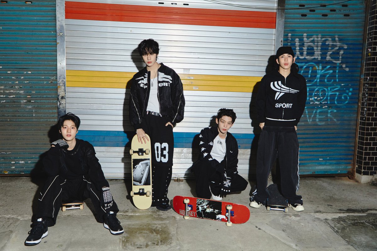 idntt_cosmo's tweet image. idntt &amp;lt;yesweare&amp;gt;
Concept Photo Street Boy A ver.

unevermet

2026.01.05 6PM KST

#idntt #아이덴티티 #アイデンティティ
#unevermet
#김도훈 #kimdohun #최태인 #choitaein 
#김주호 #kimjuho #이환희 #leehwanhee