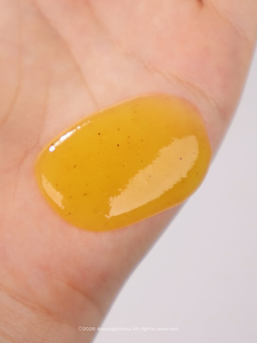 #광고 #RT이벤트 

RT추첨 5분께 선물 드립니다 🎁
무슨 선물인지는 아래 참고..

1등 : 올리브영 3만원권 ( 1인 )
2등 : 스타벅스 2만원권 ( 1인 )
3등 : 한율 유자팩폼 기획세트 1개 ( 3인 )

당발은 1월 9일에 합니다✨

한율 쑥떡팩폼을 원래도 애정하던 사람인데
같은 팩폼 라인으로