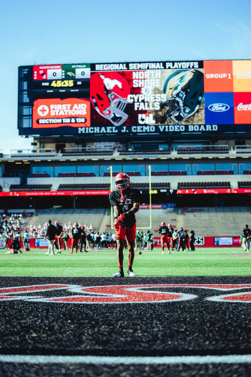 𝓓𝓮𝓶𝓮𝓽𝓻𝓲𝓾𝓼 𝓦𝓪𝓵𝓴𝓮𝓻 ✞ tweet media