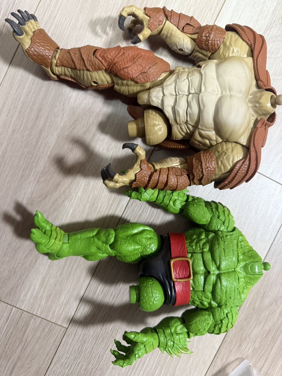 昨日ビルドが同じ感じで揃ってないなー😂とか思ってたのですが、近所の