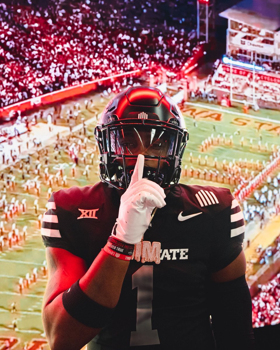 jaydennnn24's tweet image. #AGTG Leave 2025 as a cyclone. Coming into 2026 as a CYCLONE @CycloneFB @ISURogers3
