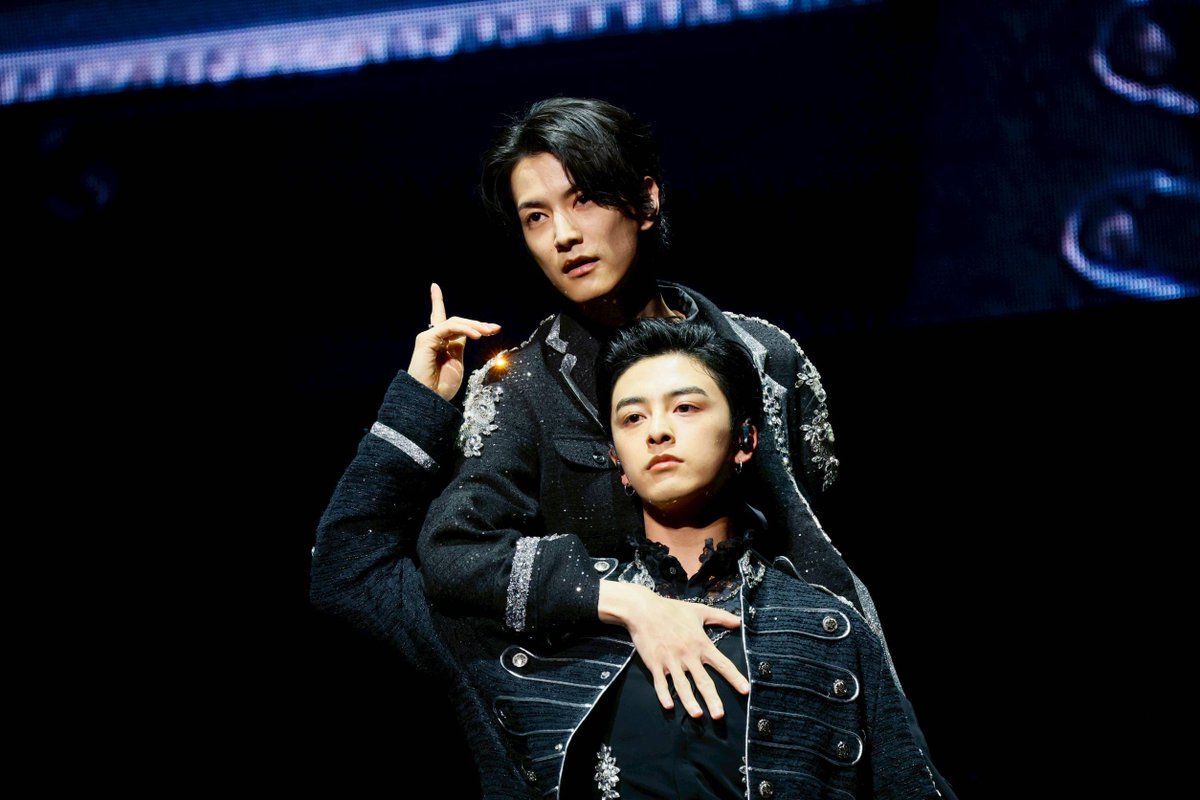 明けましておめでとうございます🎍 #ハンサムライブ2025 全公演