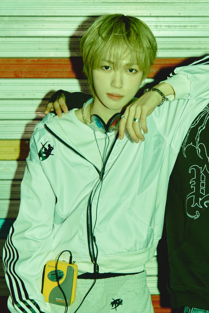 idntt_cosmo's tweet image. idntt &amp;lt;yesweare&amp;gt;
Concept Photo Street Boy A ver.

id13 kimseongjun

2026.01.05 6PM KST

#idntt #아이덴티티 #アイデンティティ
#yesweare
#김성준 #kimseongjun