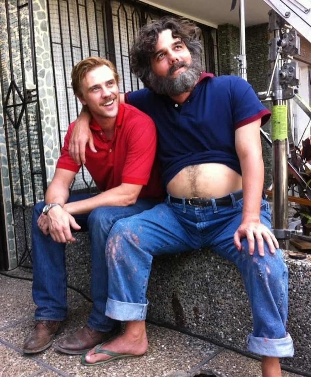 culturejpg's tweet image. Behind the scenes of Narcos