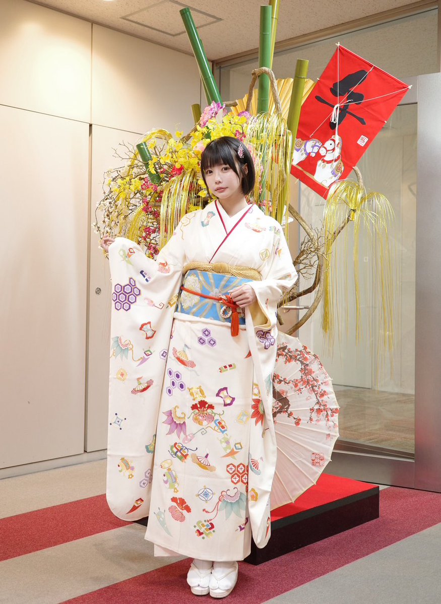 新年あけましておめでとうございます🌅 昨晩からのテレビ出演やライブ