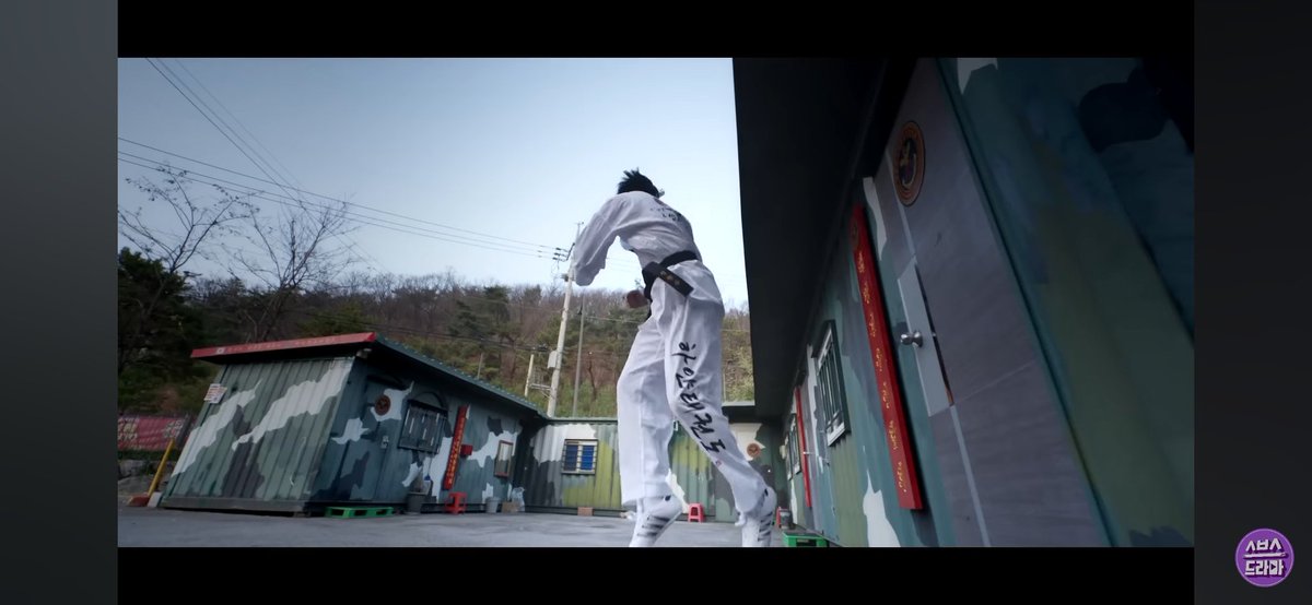 sagwa_eat_0804's tweet image. 바지에 하얀태권도ㅋㅋㅋㅋ