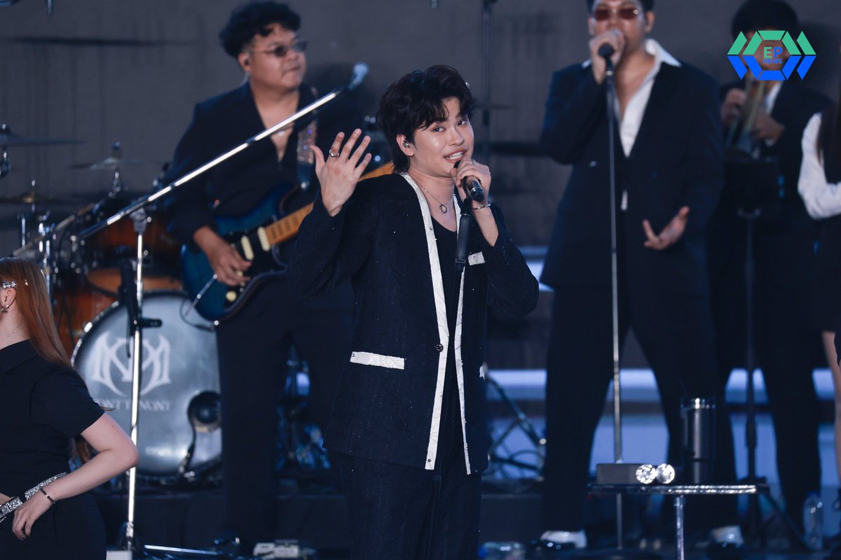 epnewsonline's tweet image. "นนท์ ธนนท์" มาร่วมมอบโชว์สุดพิเศษ ในงาน "centralwOrld Bangkok Countdown 2026 The Original - A Tribute to Love" 

#NONTTANONT
#centralwOrldCountdown2026
#centralwOrld