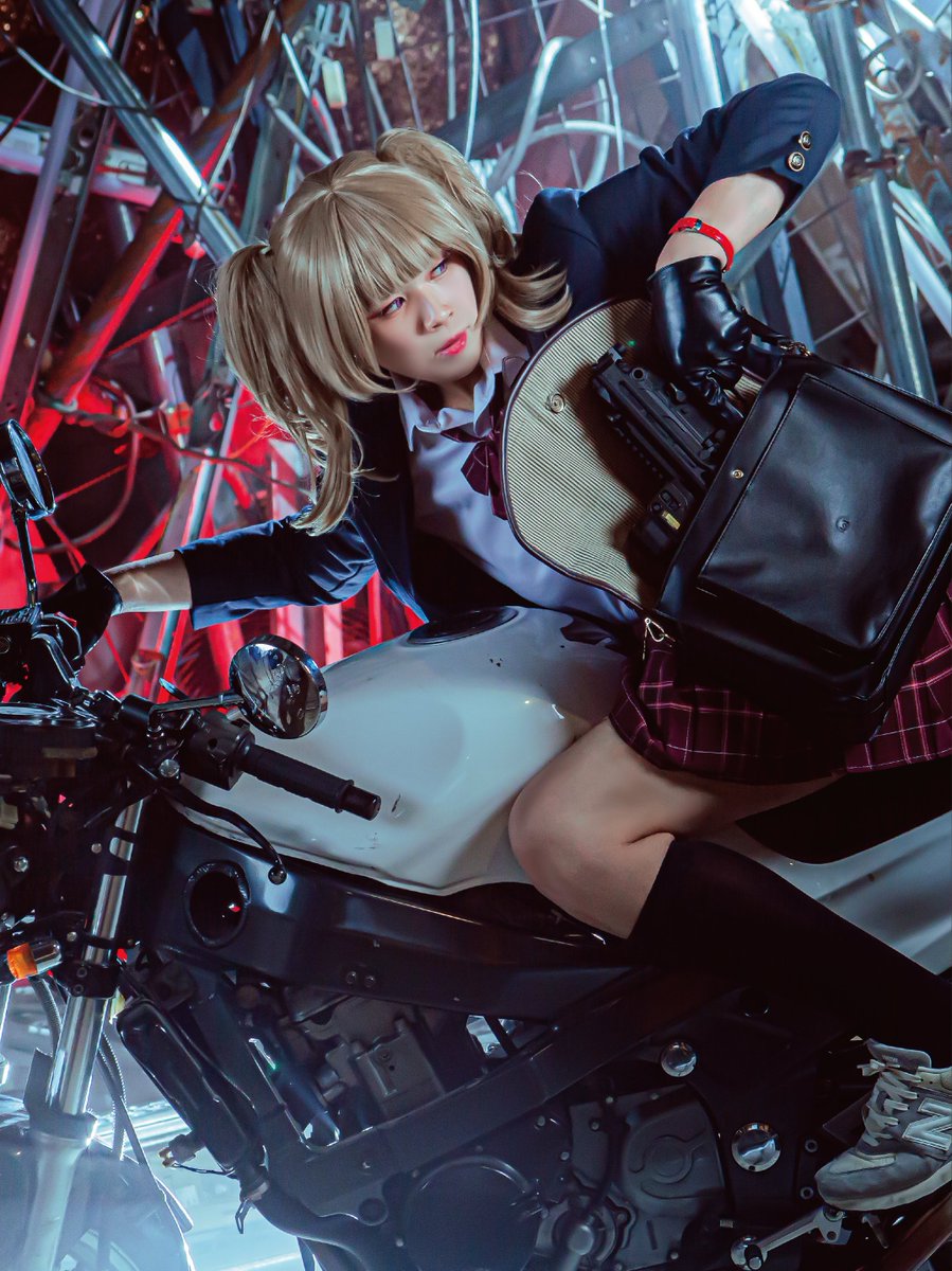 あずあず@2日目西2あ10b (@azuazu_oc) / Posts / X