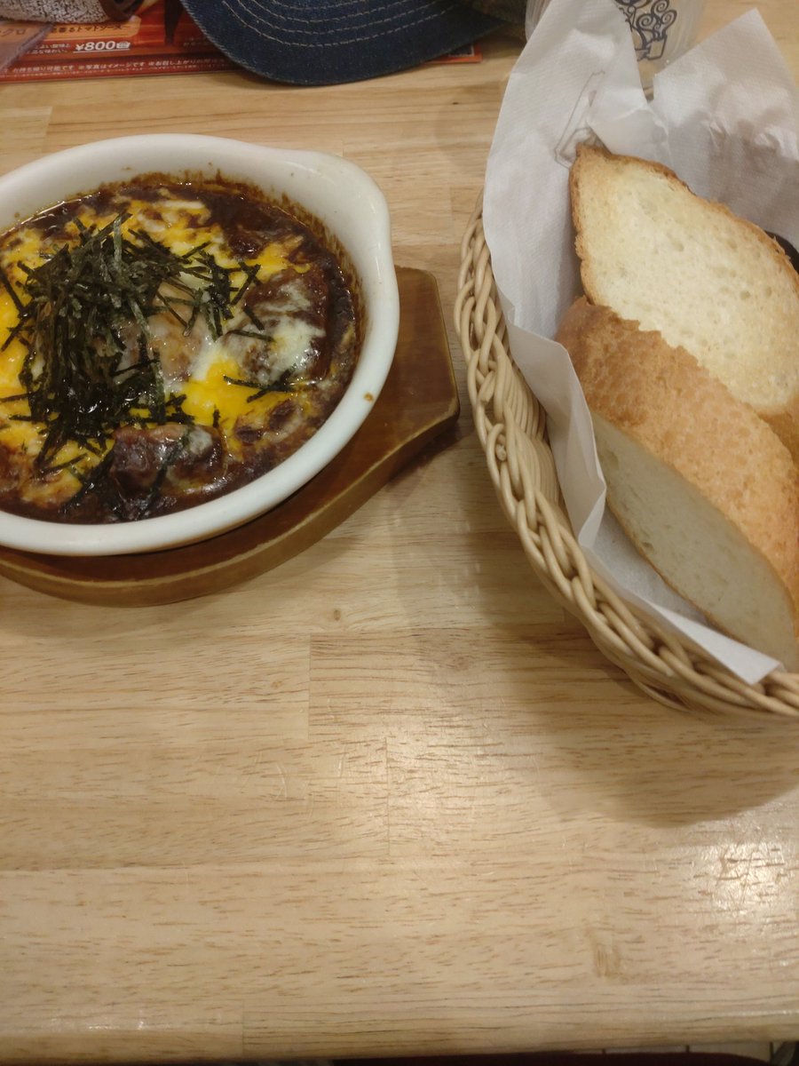 P99only's tweet image. #年越し
#くる年
新しい年を迎えました。

雑多な垢としてポストをしています。色々なジャンルにお世話になっております。今後もよろしくお願いします。

焦らずにペースを意識しつつ活動していければ🎉